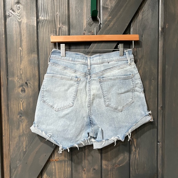 Express Light Denim Jean Shorts Shortie high rise hyper stretch size 6 - Picture 4 of 6